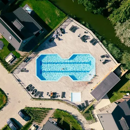 Chalet 531a Op Recreatiepark De Wielen *